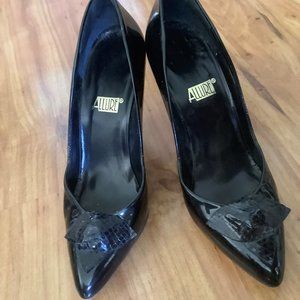 Allure Women's Black Leather Heels